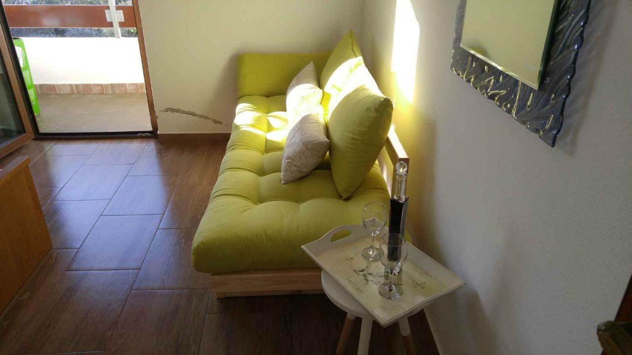 Vera Apartment 1 Rogoznica  Rum bild