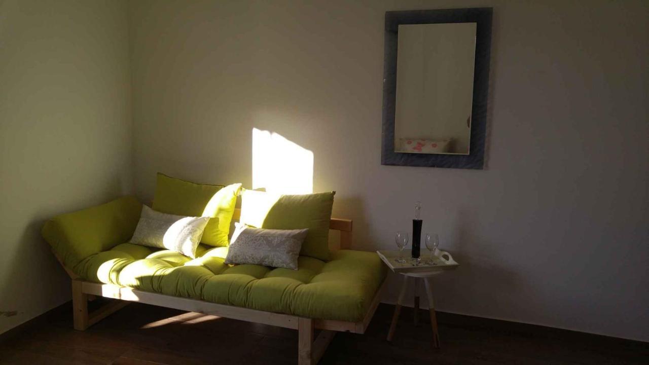 Vera Apartment 1 Rogoznica  Rum bild