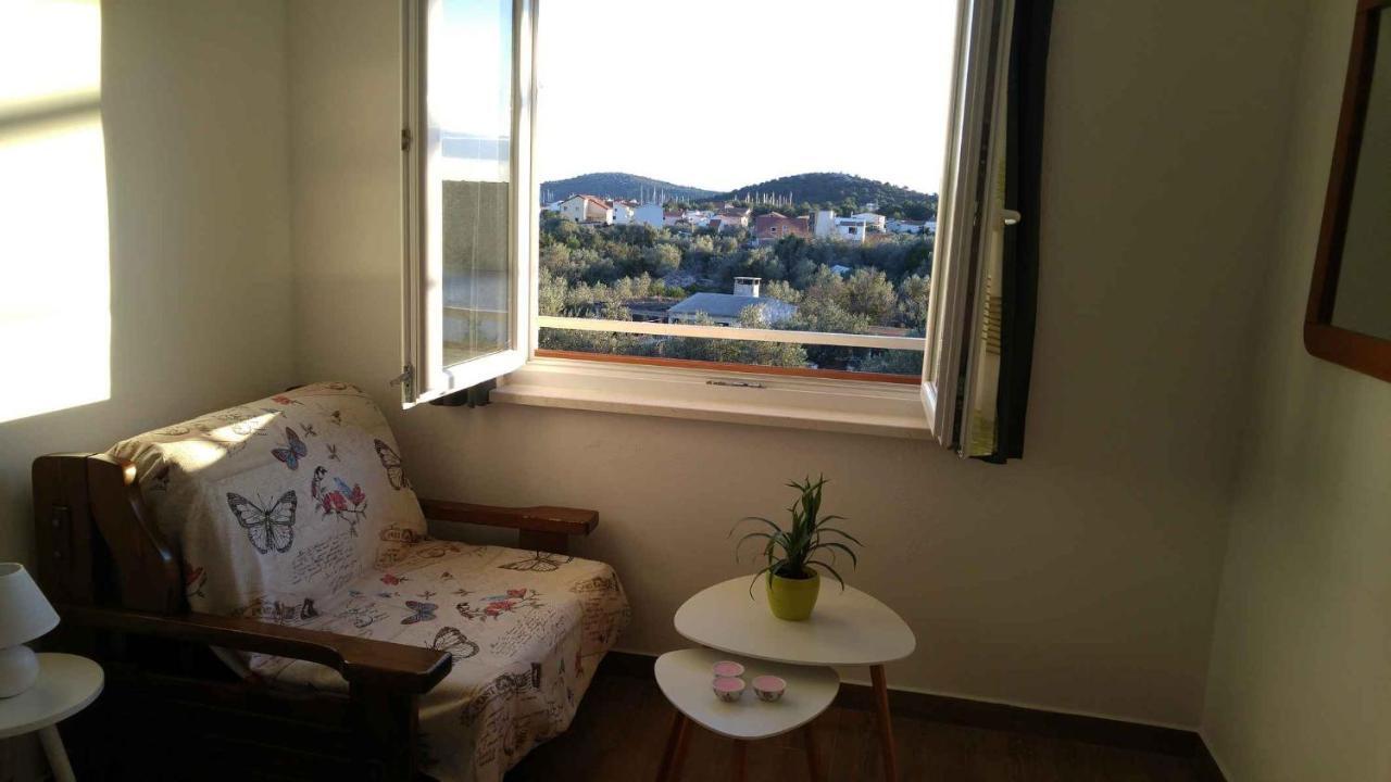 Vera Apartment 1 Rogoznica  Rum bild